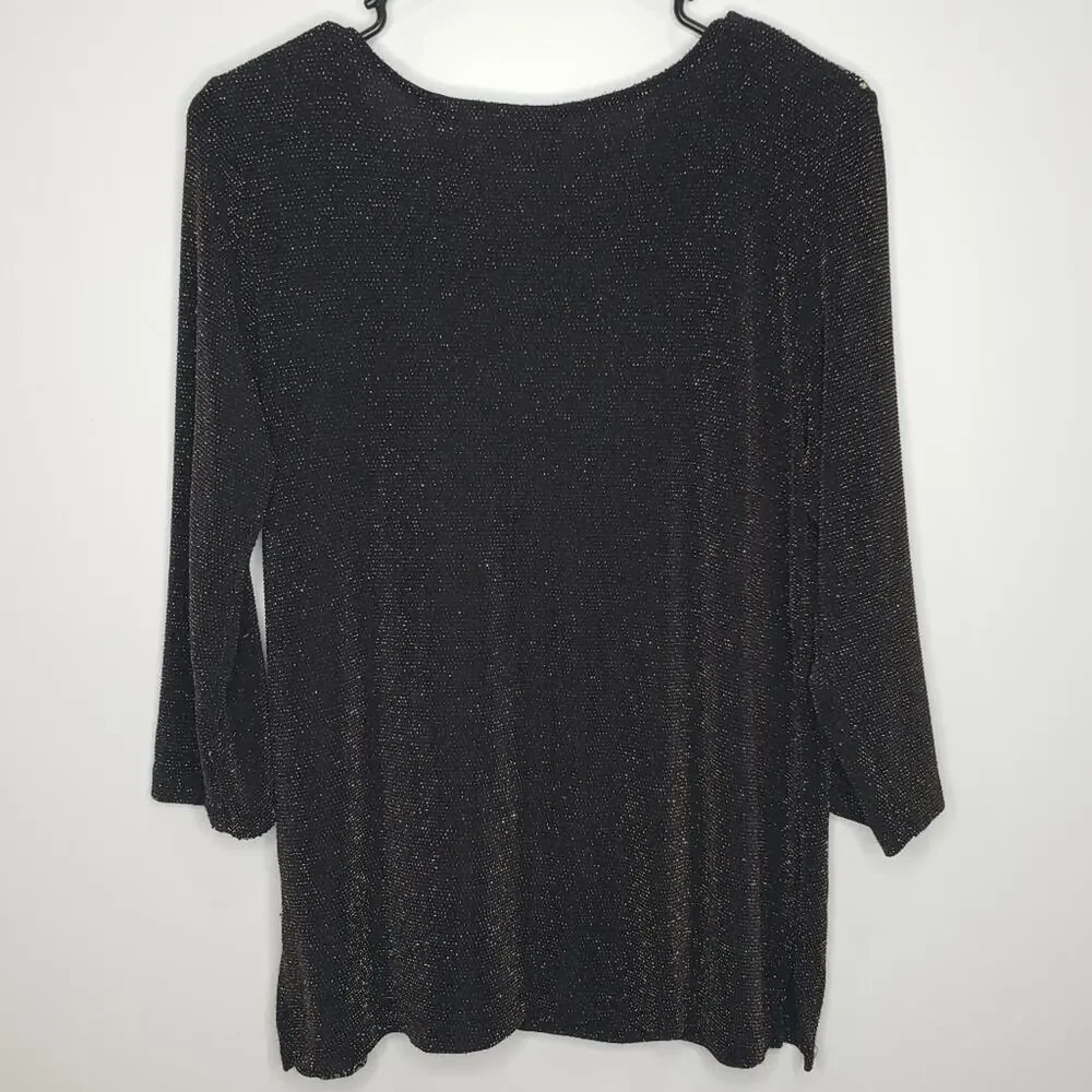Alfred Dunner 3/4 Sleeve Black and Gold Shirt with Gold toned Metal Hardware